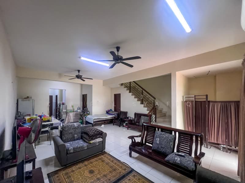 2-storey Terraced House for Sale in Puncak Bestari (Puncak Alam) - Khairul Syafiq - PropertyGuru.com.my