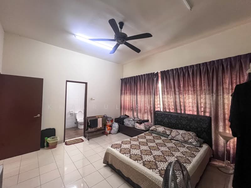 2-storey Terraced House for Sale in Puncak Bestari (Puncak Alam) - Khairul Syafiq - PropertyGuru.com.my