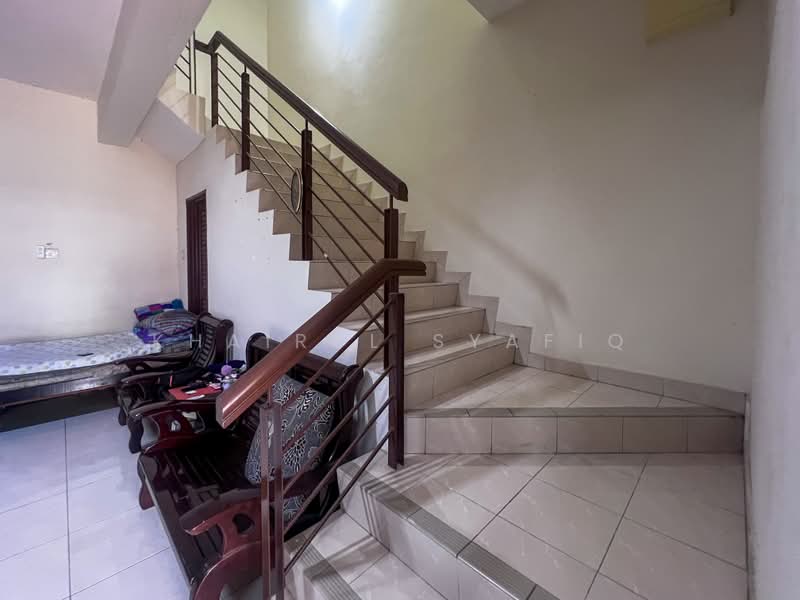 2-storey Terraced House for Sale in Puncak Bestari (Puncak Alam) - Khairul Syafiq - PropertyGuru.com.my