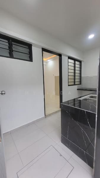 2-storey Terraced House for Sale in Taman Scientex Pasir Gudang (Pasir Gudang) - Melinda Ee - Kitchen - PropertyGuru.com.my