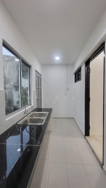2-storey Terraced House for Sale in Taman Scientex Pasir Gudang (Pasir Gudang) - Melinda Ee - Kitchen - PropertyGuru.com.my