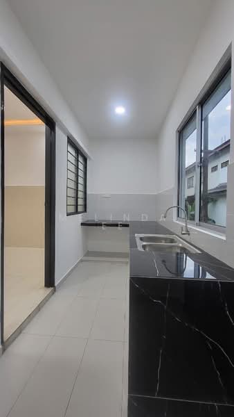 2-storey Terraced House for Sale in Taman Scientex Pasir Gudang (Pasir Gudang) - Melinda Ee - Kitchen - PropertyGuru.com.my