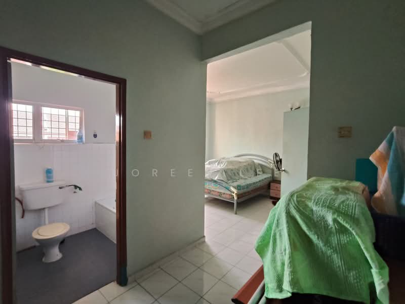 Rumah Teres 2 Tingkat untuk Dijual di Taman Molek (Johor Bahru) - Joreen Lee - PropertyGuru.com.my