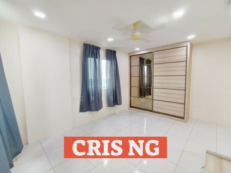 Condominium for Sale at The H2O Condominium - Cris Ng - Bedroom - PropertyGuru.com.my