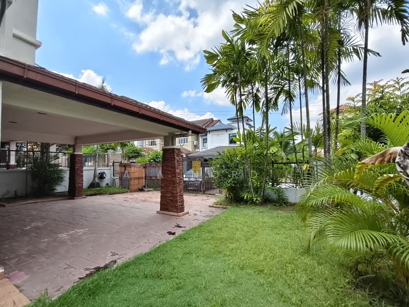Rumah Teres 2 Tingkat untuk Dijual di Bukit Jelutong (Shah Alam) - Sa'a Nordin - Exterior - PropertyGuru.com.my