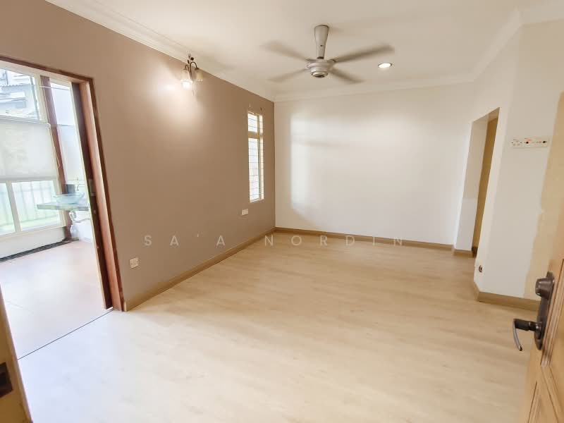 Rumah Teres 2 Tingkat untuk Dijual di Bukit Jelutong (Shah Alam) - Sa'a Nordin - Interior - PropertyGuru.com.my