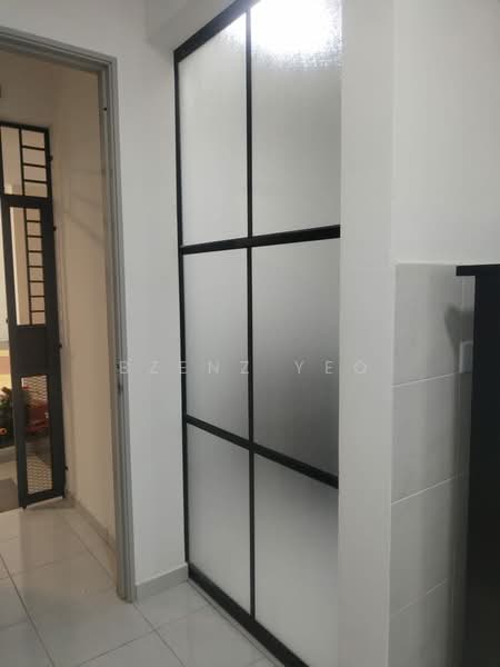 Servis Apartment untuk Disewa di Residensi Emas - Bzenz Yeo - Entrance - PropertyGuru.com.my