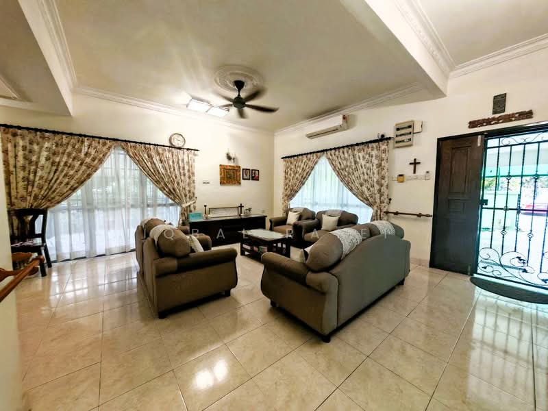 Semi-Detached House for Sale in Taman Setia 2 (Balakong) - Iqbal Rafei - Living Room - PropertyGuru.com.my
