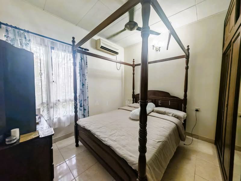 Semi-Detached House for Sale in Taman Setia 2 (Balakong) - Iqbal Rafei - Bedroom - PropertyGuru.com.my