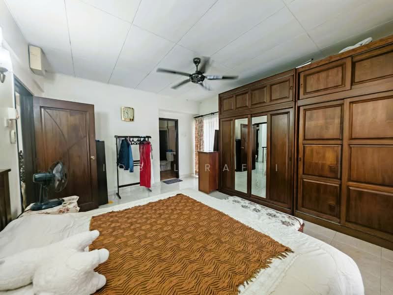 Semi-Detached House for Sale in Taman Setia 2 (Balakong) - Iqbal Rafei - Bedroom - PropertyGuru.com.my