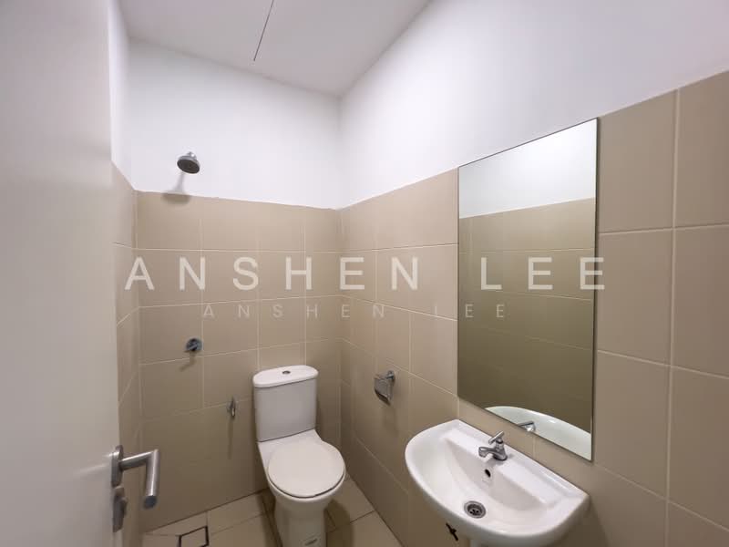 Condominium for Sale at Le Yuan Residence - Anshen Lee - Bathroom - PropertyGuru.com.my