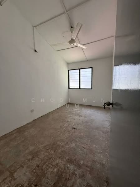 Rumah Teres 2 Tingkat untuk Dijual di Taman Sri Rampai (Wangsa Maju) - Chooi Mun Kum - Bedroom 3 - PropertyGuru.com.my