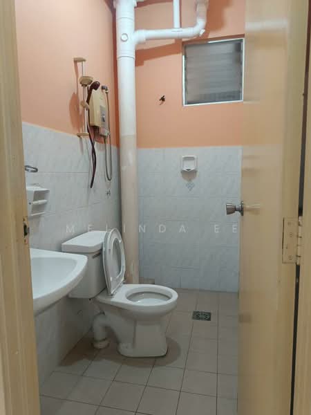 Pangsapuri untuk Dijual di Sri Akasia - Melinda Ee - Bathroom - PropertyGuru.com.my