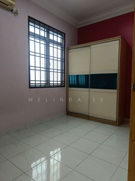 Pangsapuri untuk Dijual di Sri Akasia - Melinda Ee - Bedroom - PropertyGuru.com.my