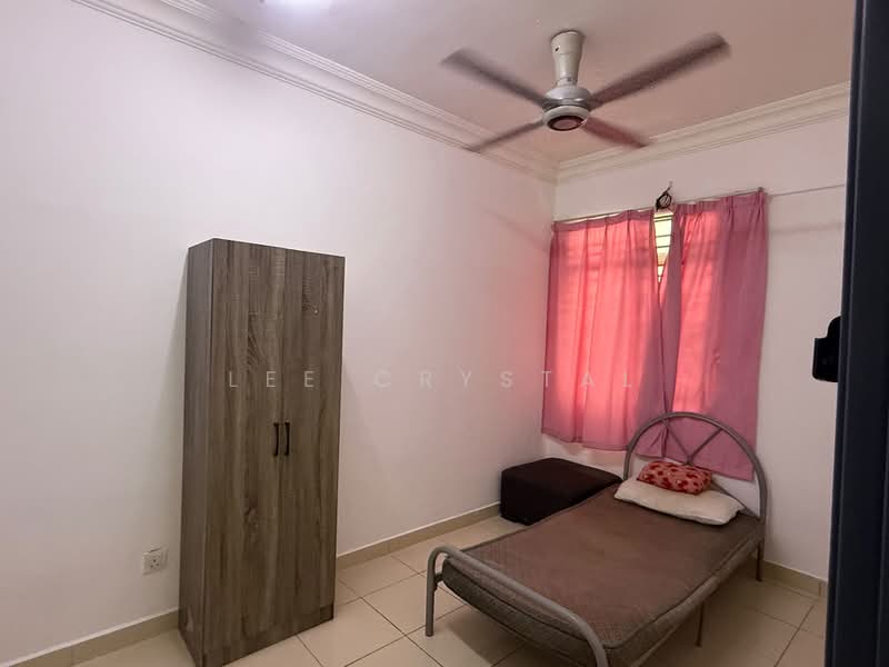 Condominium for Rent at Pearl Avenue - Lee Crystal - Bedroom - PropertyGuru.com.my