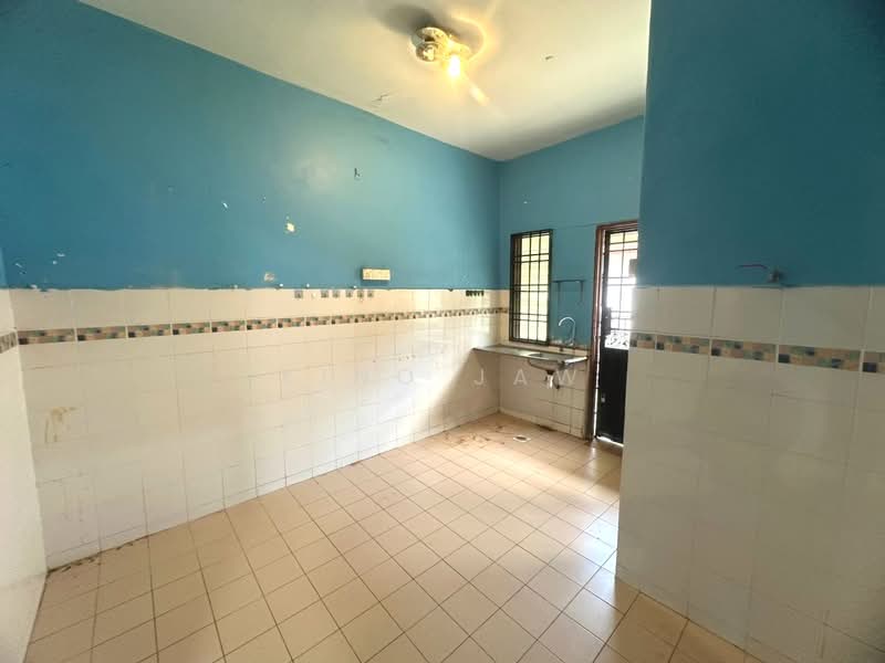 2-storey Terraced House for Sale in Bandar Indahpura (Kulai) - Kino Jaw - Kitchen - PropertyGuru.com.my