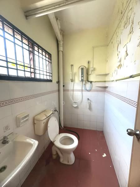 2-storey Terraced House for Sale in Bandar Indahpura (Kulai) - Kino Jaw - Bathroom - PropertyGuru.com.my