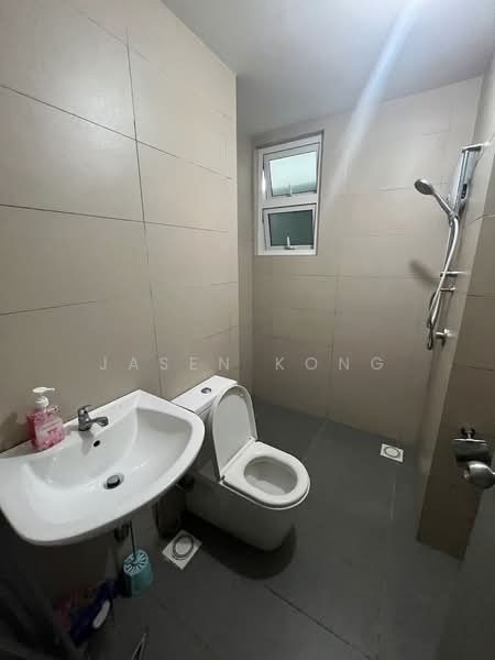 Servis Apartment untuk Disewa di TR Residence - Jasen Kong - Bathroom - PropertyGuru.com.my