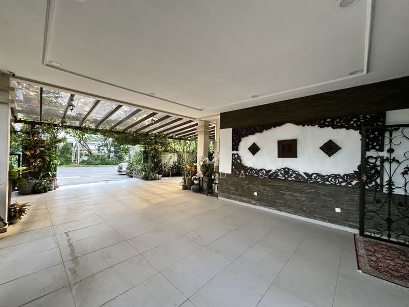 Semi-Detached House for Sale in SS4 (Petaling Jaya) - Kevin Dass - Entrance - PropertyGuru.com.my