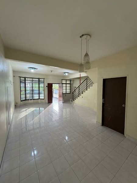 2-storey Terraced House for Sale in Taman Nusa Bestari (Iskandar Puteri (Nusajaya)) - Melinda Ee - Living Room - PropertyGuru.com.my