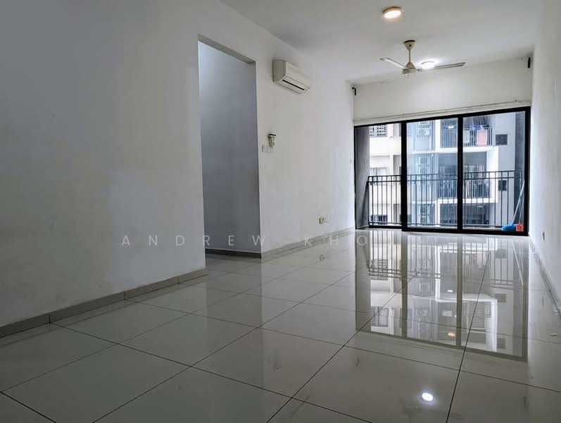 Service Residence for Sale at Seasons Garden Residences - Andrew Khong - Living Room - PropertyGuru.com.my