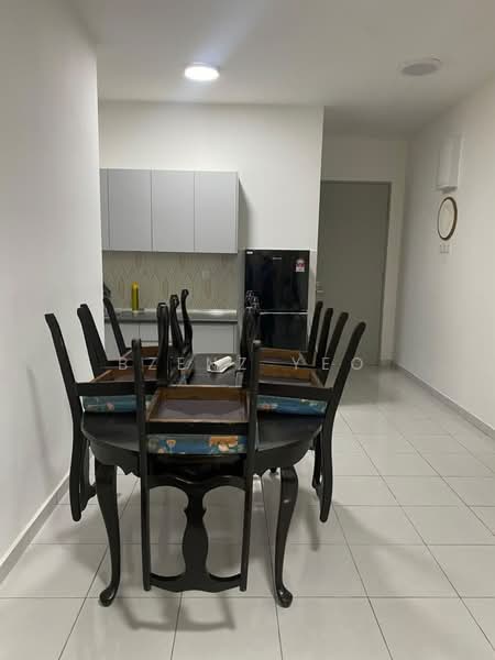 Servis Apartment untuk Disewa di Residensi Emas - Bzenz Yeo - Dining Room - PropertyGuru.com.my