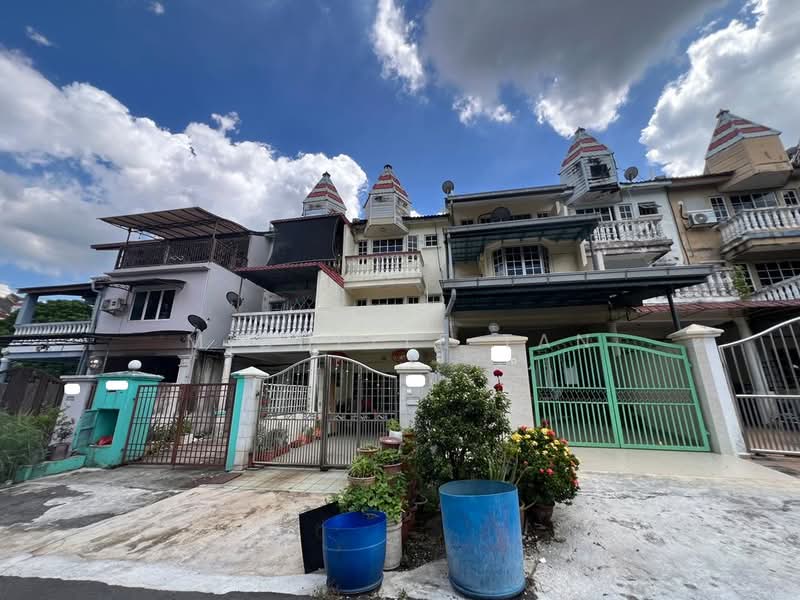 Terraced House for Sale in Batu 9 (Cheras) - Michelle Tan - Exterior - PropertyGuru.com.my