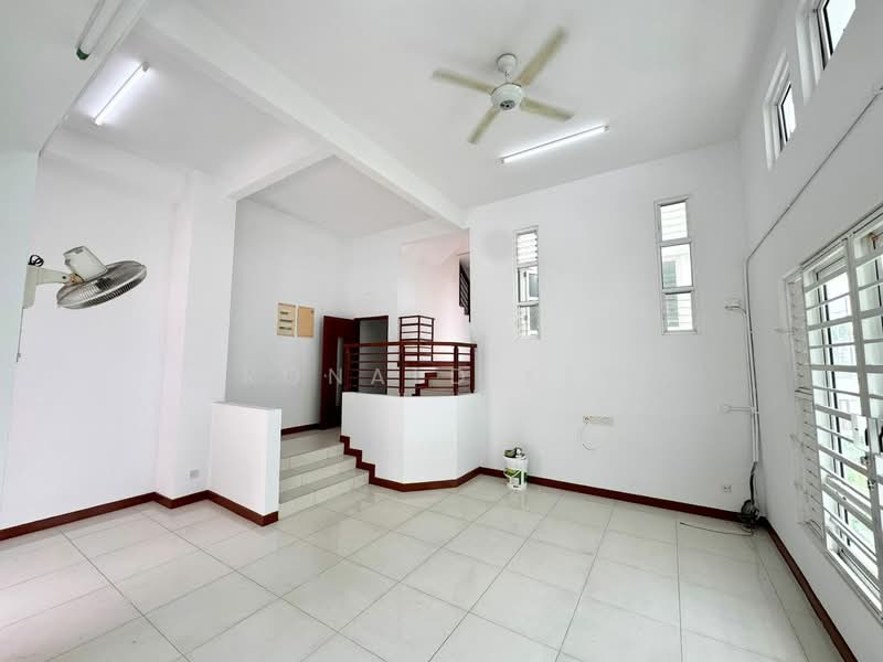 Office for Rent in Sungai Pinang (Jelutong) - Ronald Kee - Living Room - PropertyGuru.com.my