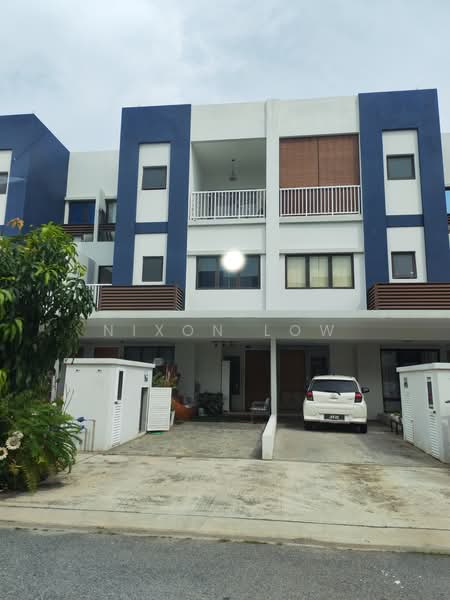 Townhouse for Sale in Sepang (Selangor) - Nixon Low - Exterior - PropertyGuru.com.my
