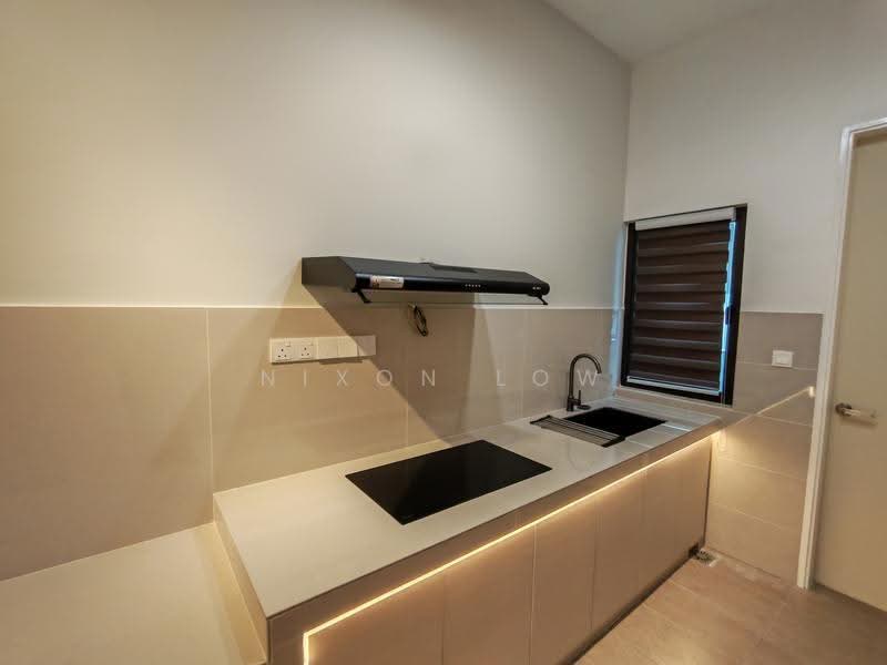 Rumah Bandar untuk Dijual di Sepang (Selangor) - Nixon Low - Kitchen - PropertyGuru.com.my