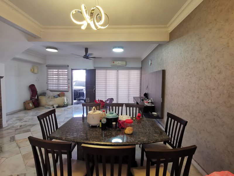 2-storey Terraced House for Sale in Bandar Bukit Puchong (Puchong) - Debby Chai - Dining Room - PropertyGuru.com.my