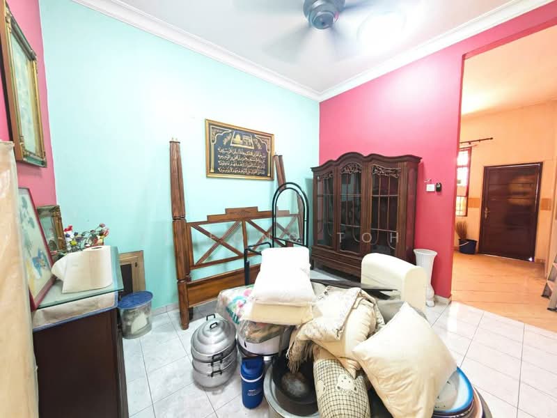 Rumah Teres 2 Tingkat untuk Dijual di Taman Damansara Aliff (Tampoi) - Ee Fong Toh - Bedroom - PropertyGuru.com.my