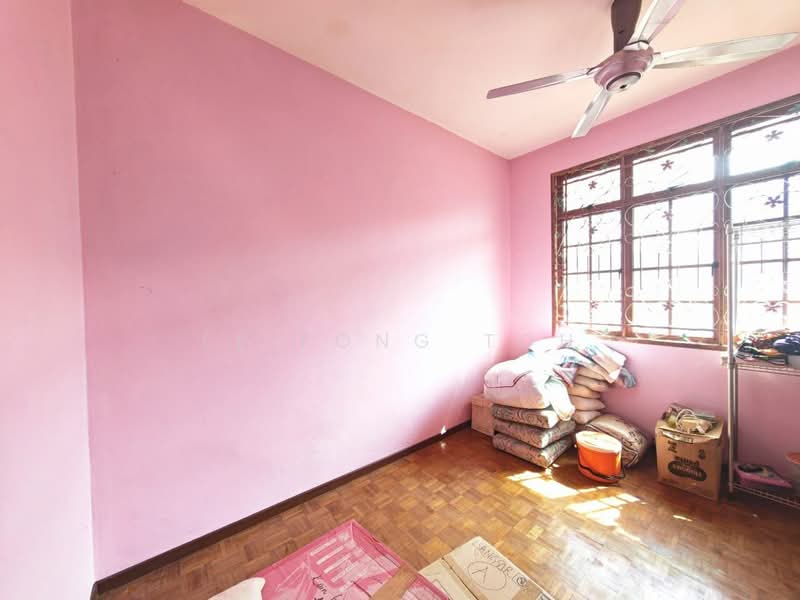 Rumah Teres 2 Tingkat untuk Dijual di Taman Damansara Aliff (Tampoi) - Ee Fong Toh - Bedroom - PropertyGuru.com.my