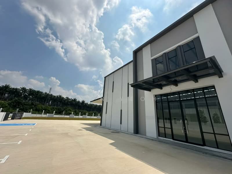 Kilang Berkembar untuk Disewa di Eco Business Park 1 (Johor Bahru) - Sean Yeoh - Exterior - PropertyGuru.com.my