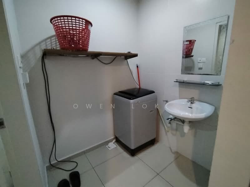 Servis Apartment untuk Disewa di Pacific 63 - Owen Loke - Bathroom - PropertyGuru.com.my