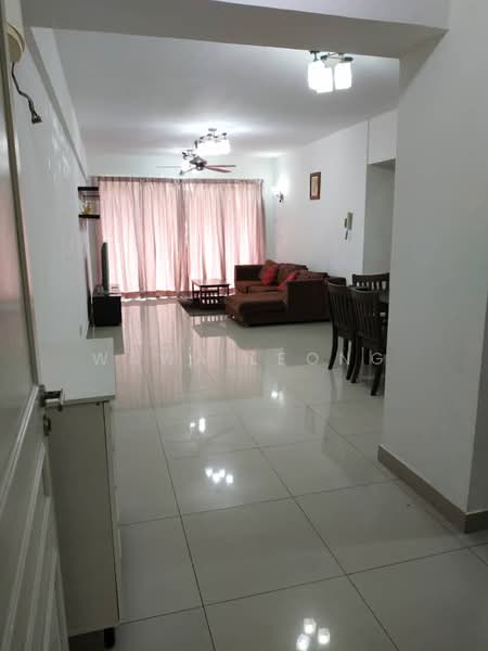 Servis Apartment untuk Dijual di D'Alamanda - Wawa Leong - Living Room - PropertyGuru.com.my