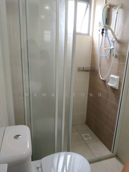 Servis Apartment untuk Dijual di D'Alamanda - Wawa Leong - Bathroom - PropertyGuru.com.my