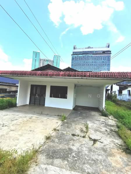 Bungalow for Rent in Johor Bahru (Johor) - Pauline Ng - Exterior - PropertyGuru.com.my