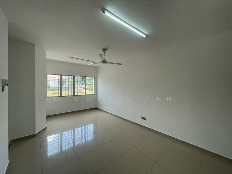 Apartment for Sale at Pangsapuri Angsana - Michelle Tan - Living Room - PropertyGuru.com.my