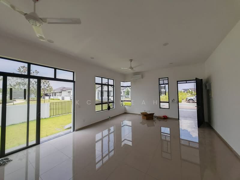 Rumah Teres 1 Tingkat untuk Disewa di Shah Alam (Selangor) - KC Cheah - Living Room - PropertyGuru.com.my