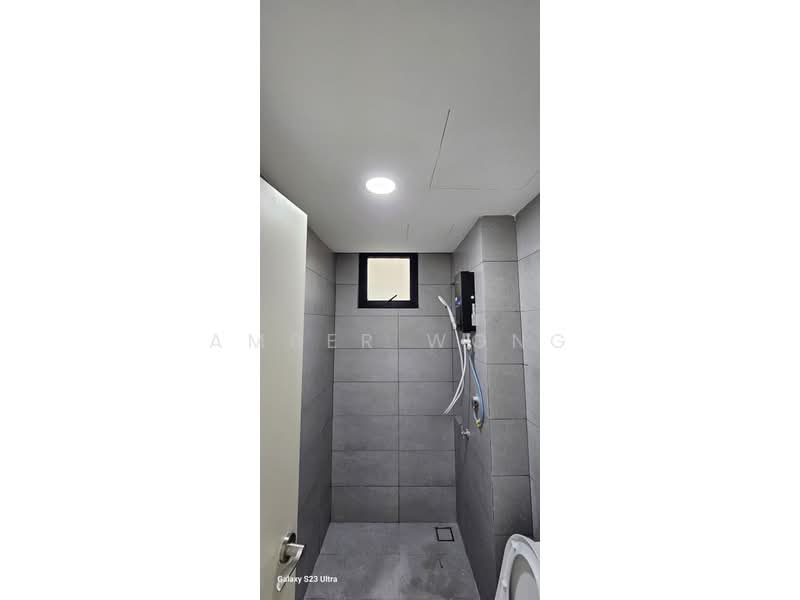 Service Residence for Rent at Vivo Executive Apartment - Amber Wong - Bathroom - PropertyGuru.com.my