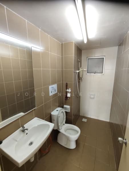 Rumah Teres untuk Disewa di Taman Jelok Impian (Kajang) - Jordan Leong - Bathroom - PropertyGuru.com.my