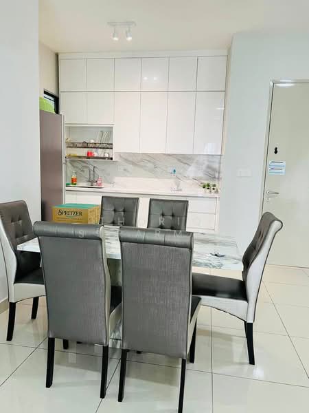 Kondominium untuk Disewa di The Haute Gurney - Thoriq Suparman - Dining Room - PropertyGuru.com.my