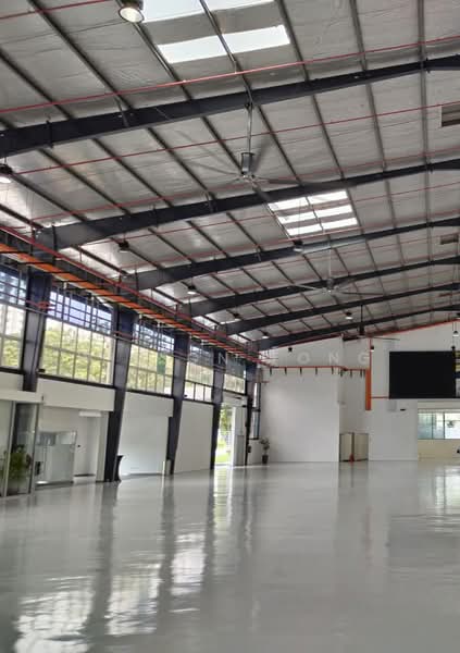 Gudang untuk Disewa di Bukit Kinrara Industrial Park (Puchong) - Wilson Tong - Interior - PropertyGuru.com.my