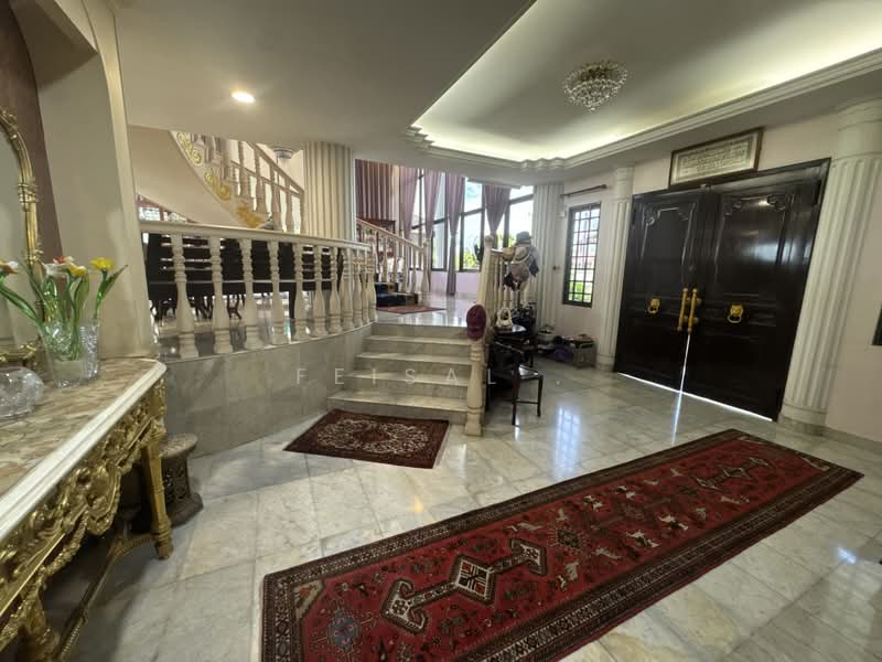 Rumah Banglo untuk Dijual di Bangsar (Kuala Lumpur) - Feisal . - Entrance - PropertyGuru.com.my