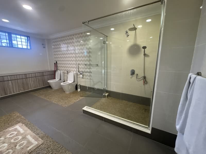 Rumah Banglo untuk Dijual di Bangsar (Kuala Lumpur) - Feisal . - Bathroom - PropertyGuru.com.my