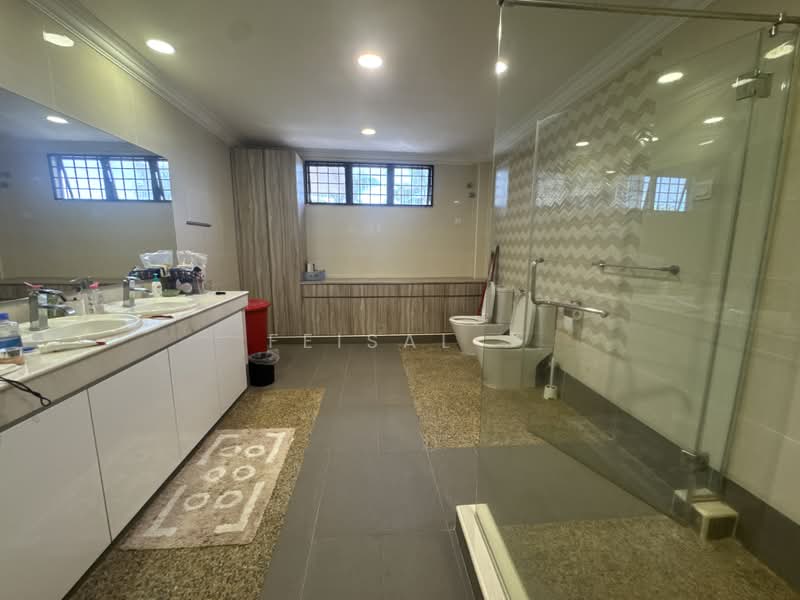 Rumah Banglo untuk Dijual di Bangsar (Kuala Lumpur) - Feisal . - Bathroom - PropertyGuru.com.my