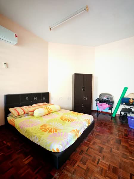 Condominium for Sale at Villamas - Sharon Ong - Bedroom - PropertyGuru.com.my