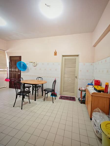 Condominium for Sale at Villamas - Sharon Ong - Kitchen - PropertyGuru.com.my