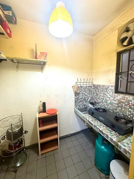 Condominium for Sale at Pantai Hillpark 2 - JUMIDAH (JUE) - Kitchen - PropertyGuru.com.my